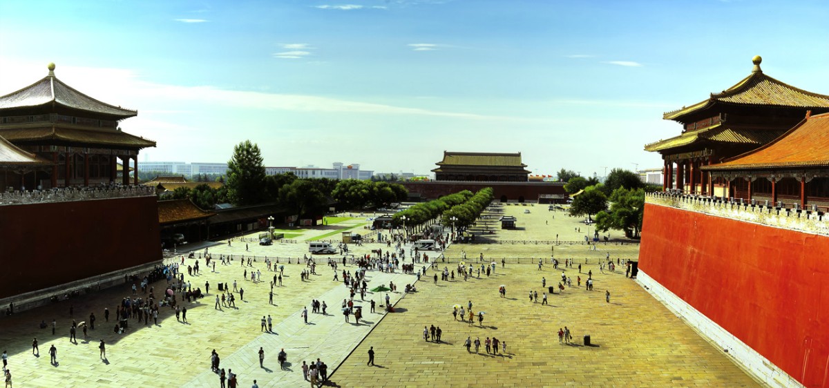     FORBIDDEN CITY, oil on canvas, 2009, 87 X 183 cm. 